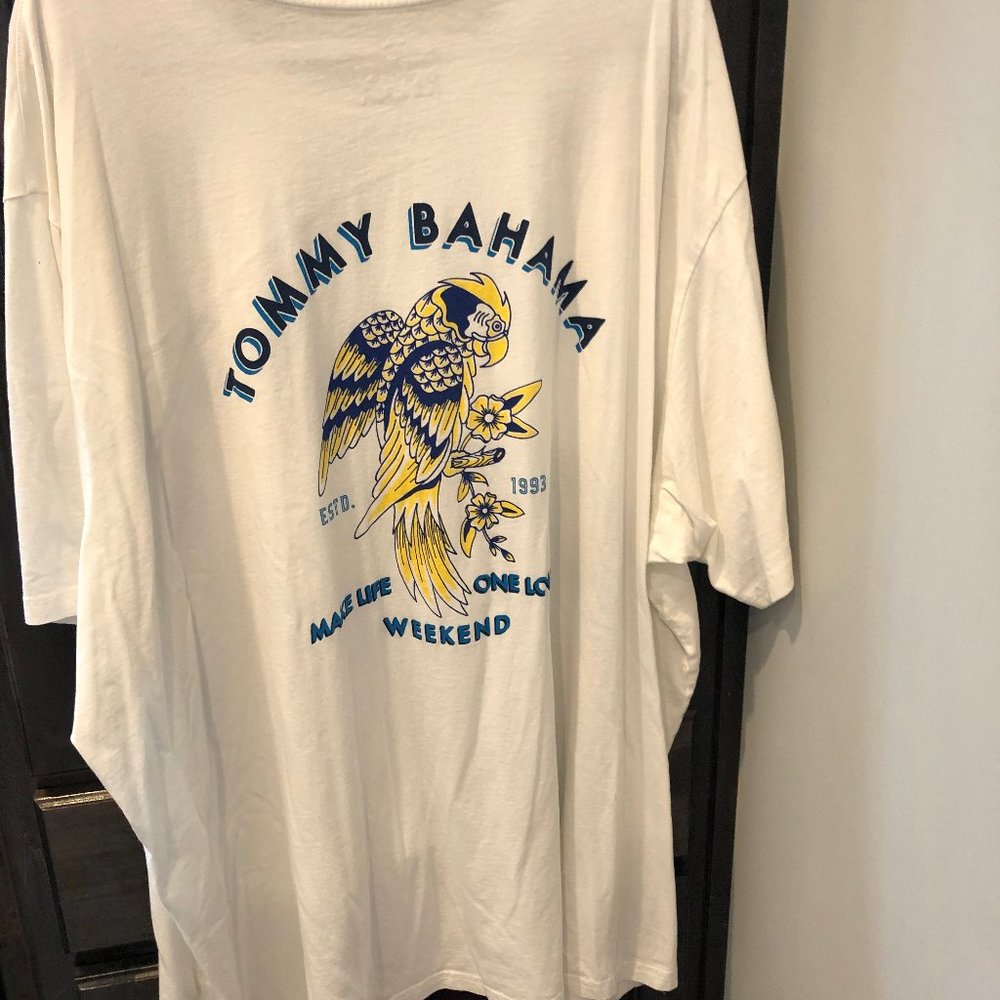 TOMMY BAHAMA T SHIRT